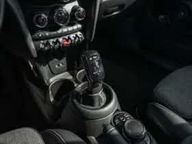 MINI Hatchback (2019) thumbnail 17