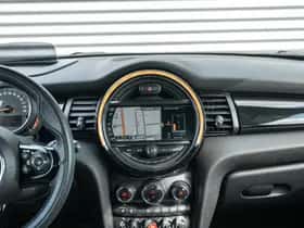 MINI Hatchback (2019) thumbnail 30