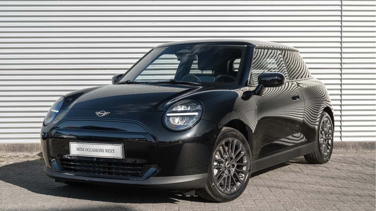 MINI Hatchback (2026) — foto 1