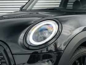MINI Hatchback (2023) thumbnail 4