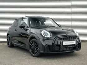MINI Hatchback (2023) thumbnail 9
