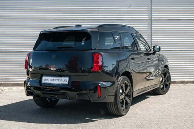 MINI Countryman (2026) thumbnail 2