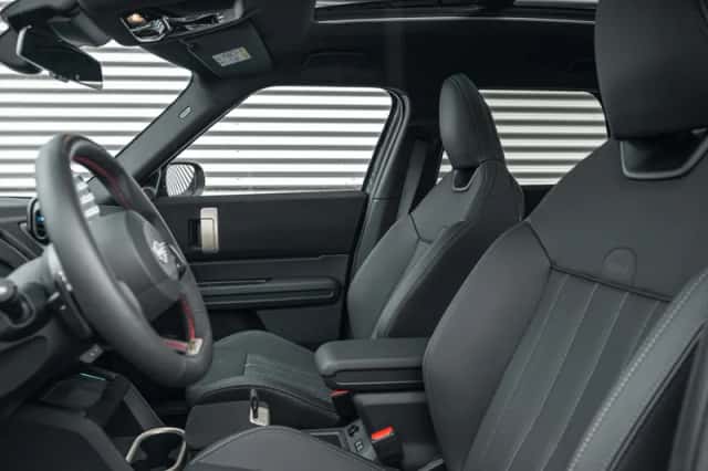 MINI Countryman (2026) thumbnail 3