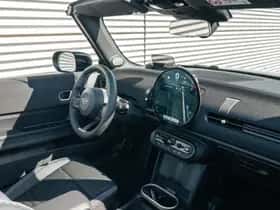 MINI Cabrio (2026) thumbnail 13