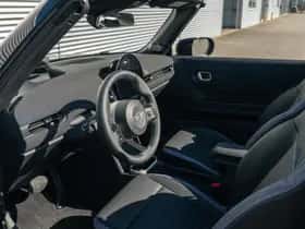 MINI Cabrio (2026) thumbnail 19