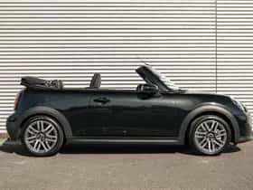 MINI Cabrio (2026) thumbnail 3