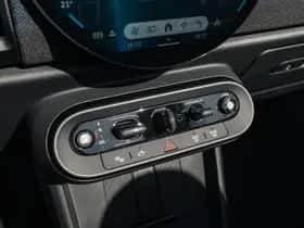 MINI Cabrio (2026) thumbnail 25