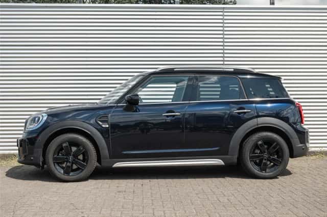 MINI Countryman (2021) thumbnail 2