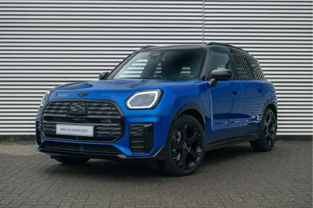 MINI Countryman (2025) thumbnail 1