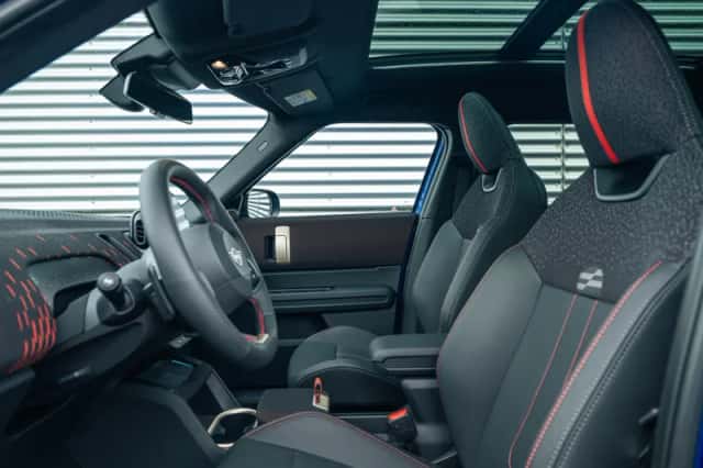 MINI Countryman (2025) thumbnail 4