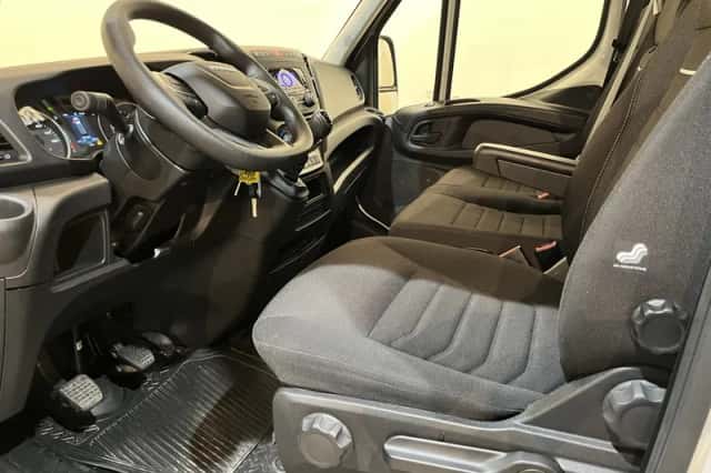 Iveco Daily (2024) thumbnail 6