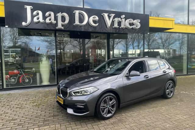 BMW 1-Serie (2020) thumbnail 2