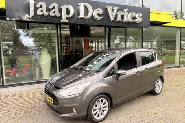 Ford B-Max (2017) thumbnail 2