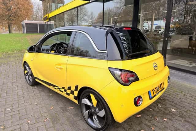 Opel Adam (2023) thumbnail 4
