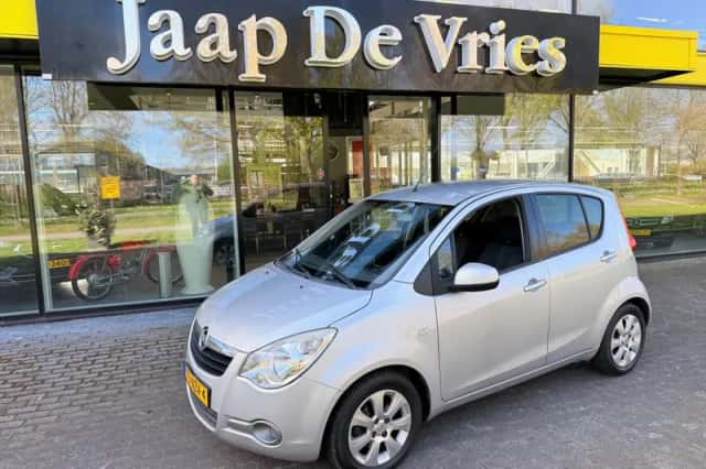 Opel Agila (2010) thumbnail 2