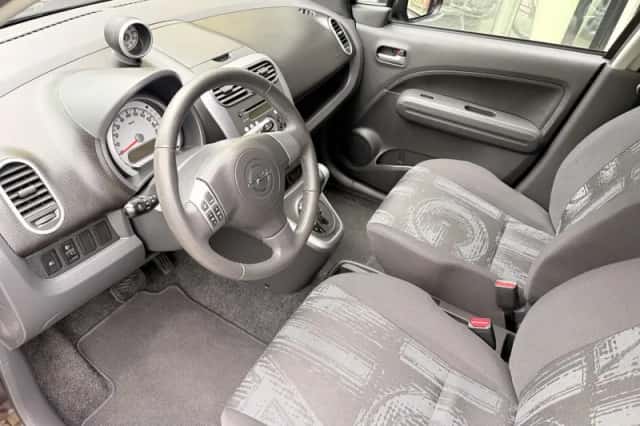 Opel Agila (2013) thumbnail 5