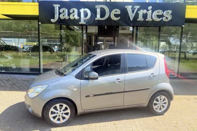 Opel Agila (2014) thumbnail 3