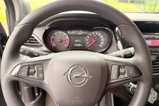 Opel Karl (2016) thumbnail 6