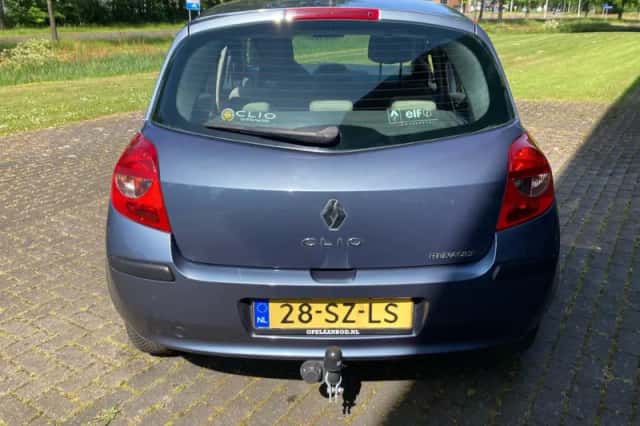Renault Clio (2006) thumbnail 5