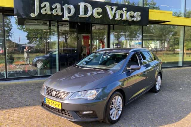 SEAT Leon (2019) thumbnail 2
