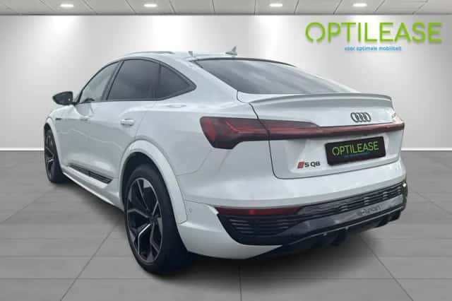 Audi SQ8 (2024) thumbnail 6