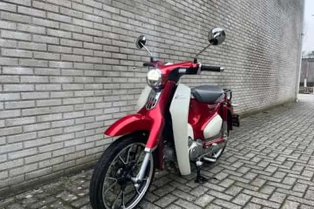 Honda SUPER (2020) thumbnail 2
