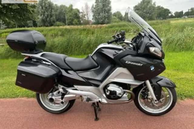 BMW R (2010) thumbnail 3