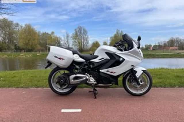 BMW F (2013) thumbnail 1