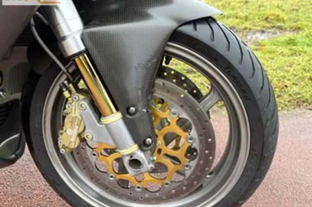DUCATI ST (2001) thumbnail 5