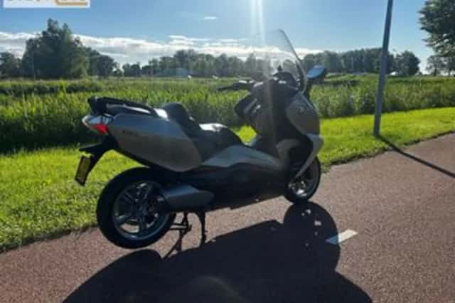 BMW C (2013) thumbnail 2