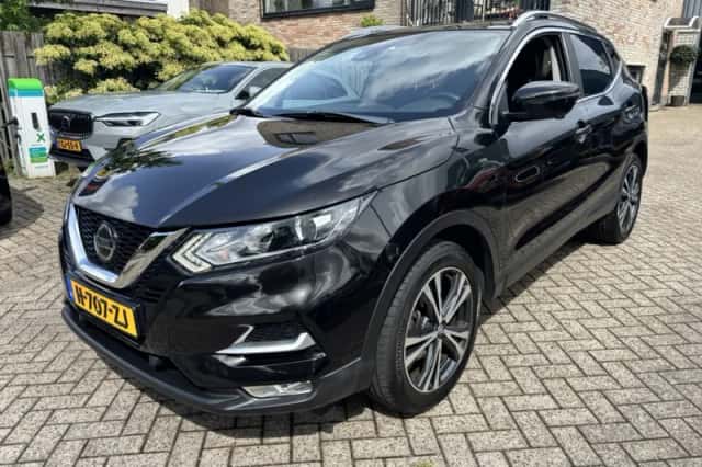 Nissan Qashqai (2019) thumbnail 2
