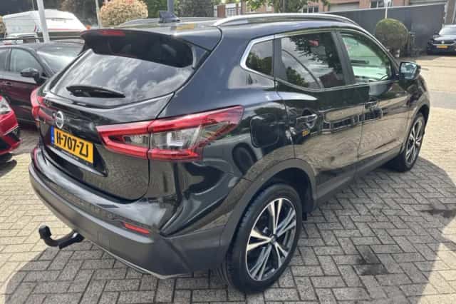Nissan Qashqai (2019) thumbnail 5