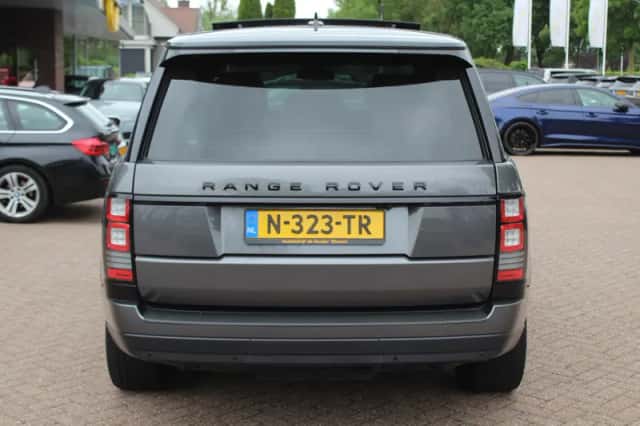 Land Rover Range Rover (2017) thumbnail 15