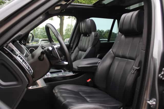 Land Rover Range Rover (2017) thumbnail 4