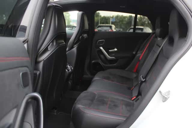 Mercedes-Benz CLA-Klasse (2020) thumbnail 11