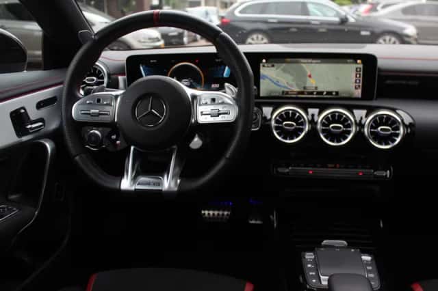Mercedes-Benz CLA-Klasse (2020) thumbnail 9