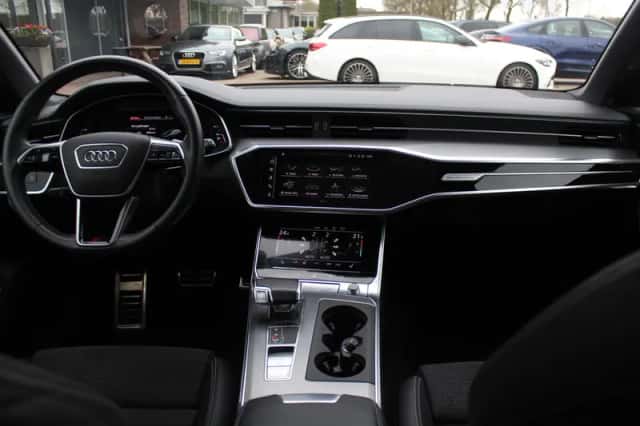 Audi A6 (2020) thumbnail 3
