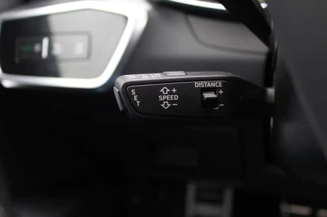 Audi A6 (2020) thumbnail 32