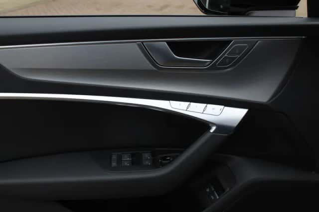 Audi A6 (2020) thumbnail 35