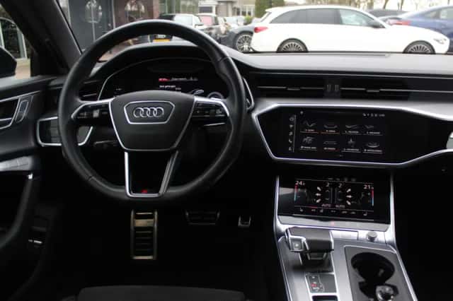 Audi A6 (2020) thumbnail 10