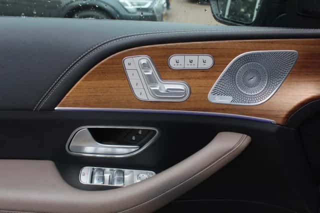 Mercedes-Benz GLE (2020) thumbnail 36