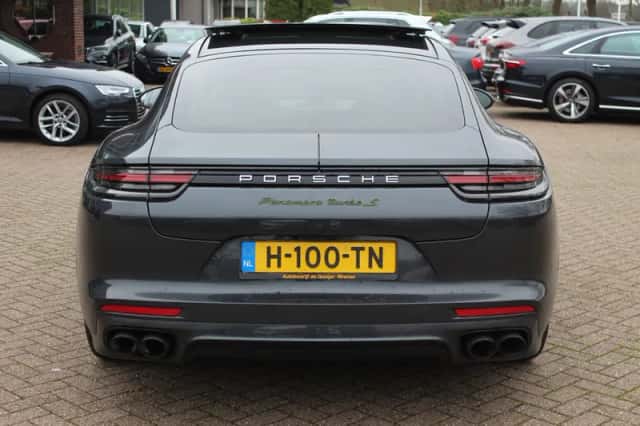 Porsche Panamera (2019) thumbnail 15