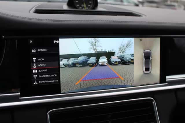 Porsche Panamera (2019) thumbnail 21