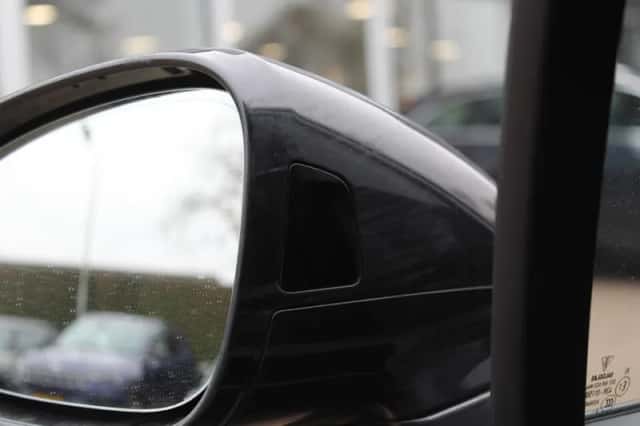 Porsche Panamera (2019) thumbnail 30
