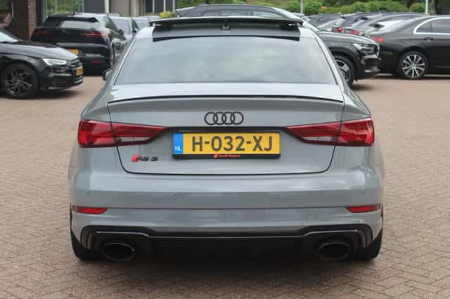 Audi RS3 (2019) thumbnail 16