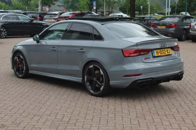 Audi RS3 (2019) thumbnail 3