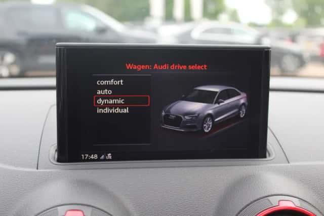 Audi RS3 (2019) thumbnail 25