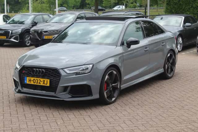 Audi RS3 (2019) thumbnail 6