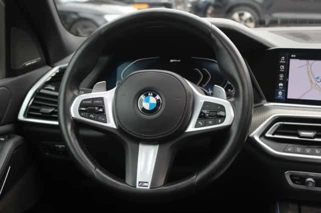BMW X5 (2019) thumbnail 17