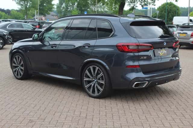 BMW X5 (2019) thumbnail 3